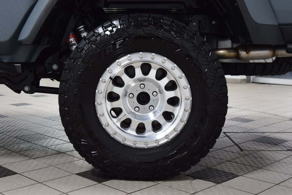 Used 2026 Jeep Gladiator Mojave AWD/4WD image 30