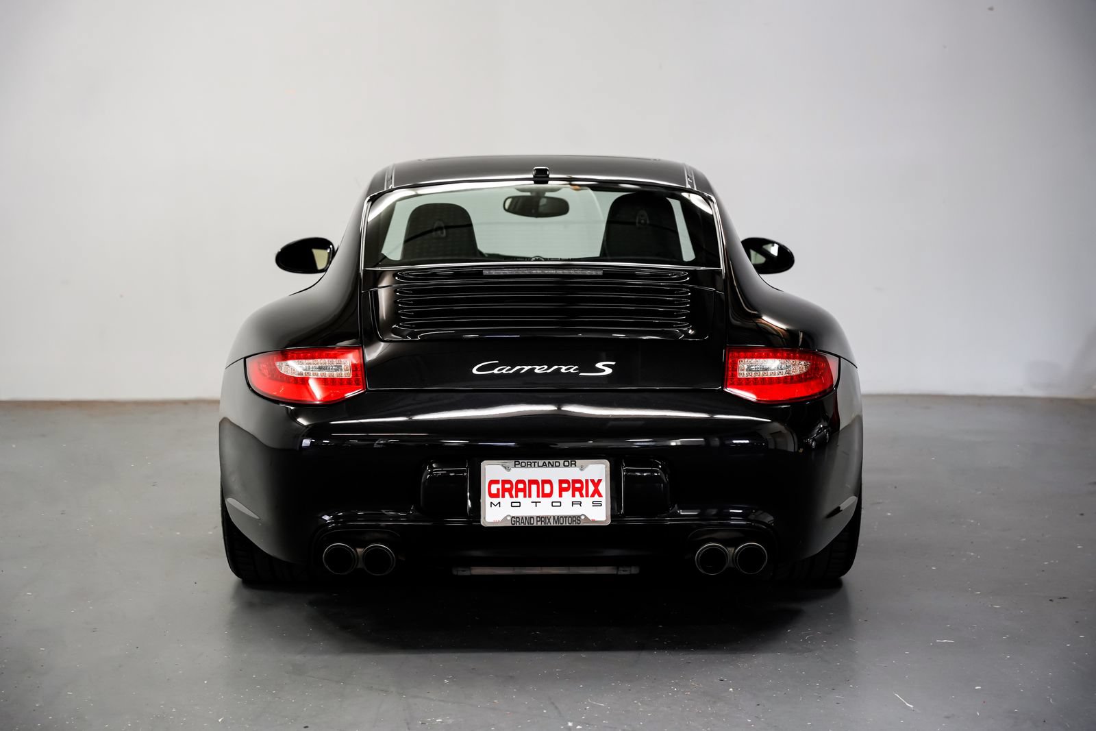 Used 2011 Porsche 911 Carrera S RWD image 4