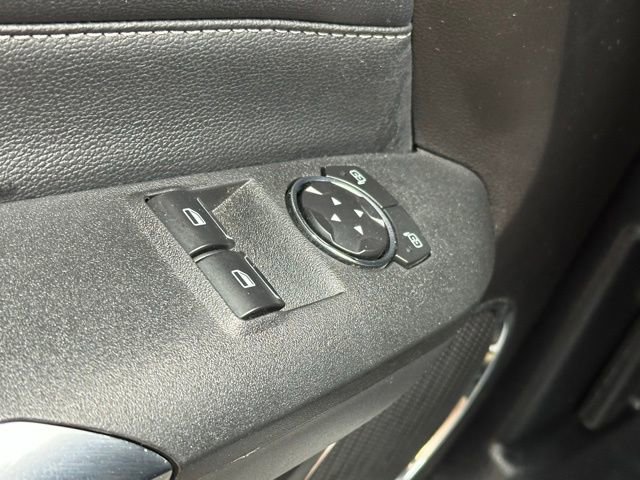 Used 2022 Ford Mustang Premium w/ Black Accent Package RWD image 18