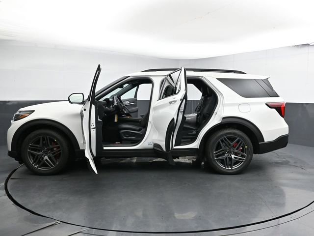 New 2026 Ford Explorer ST image 41