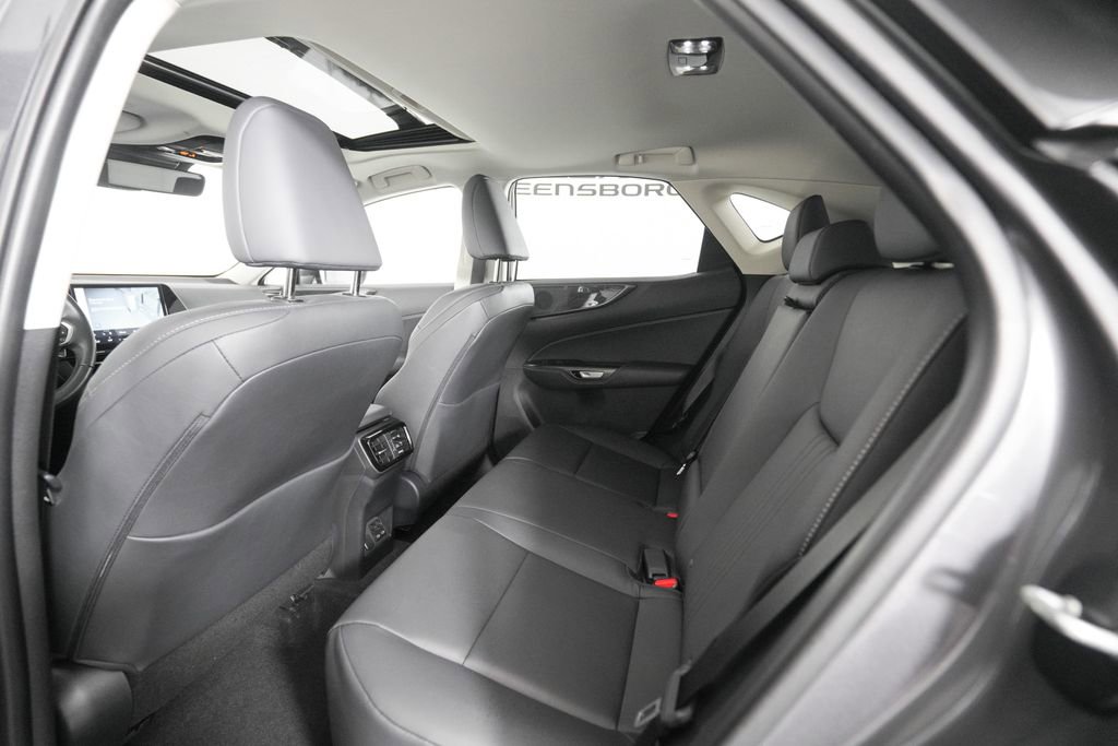 Used 2025 Lexus NX 250 FWD w/ Accessory Package (2T) image 12