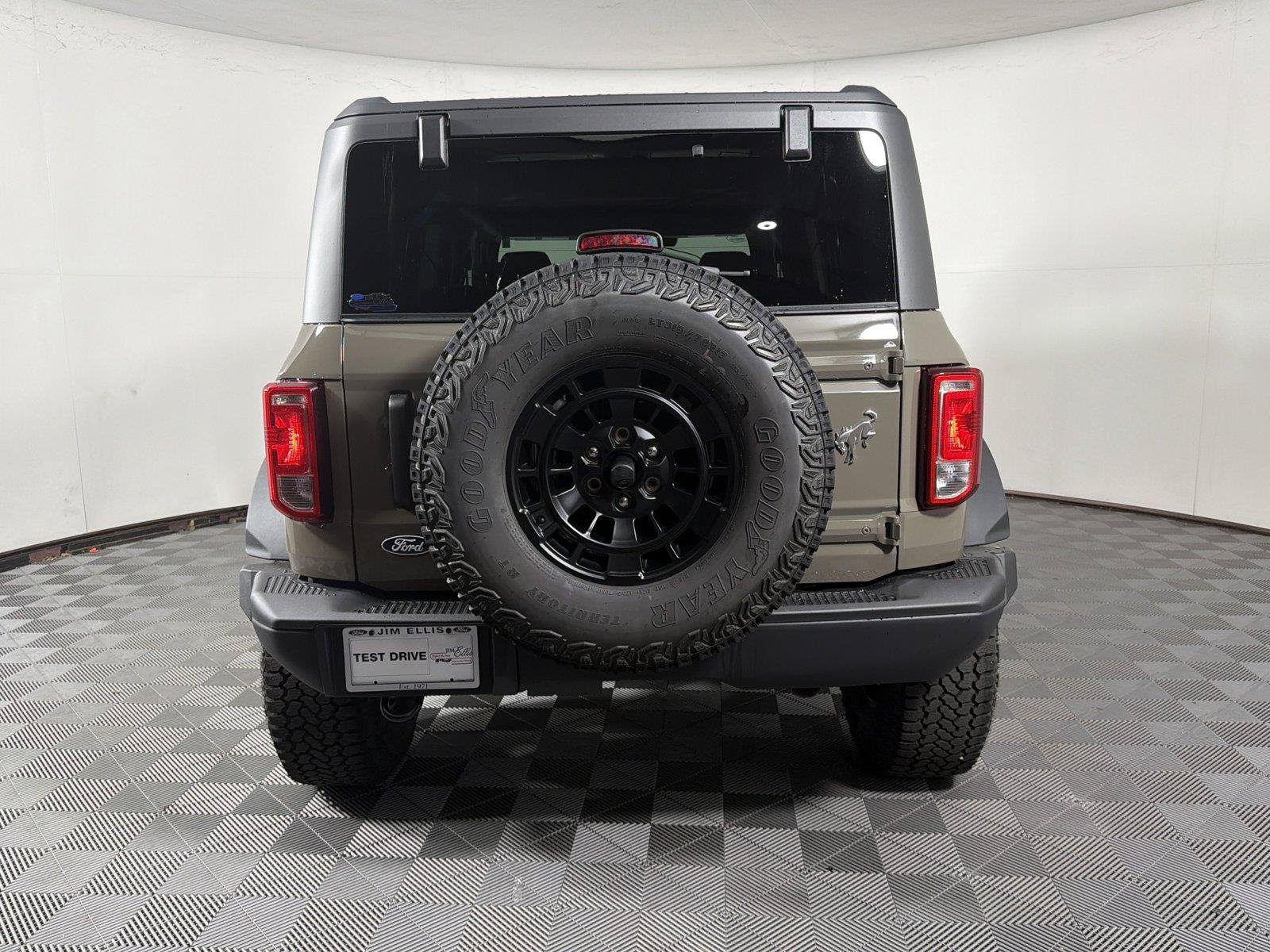 New 2026 Ford Bronco Big Bend w/ Black Diamond Package AWD/4WD image 6