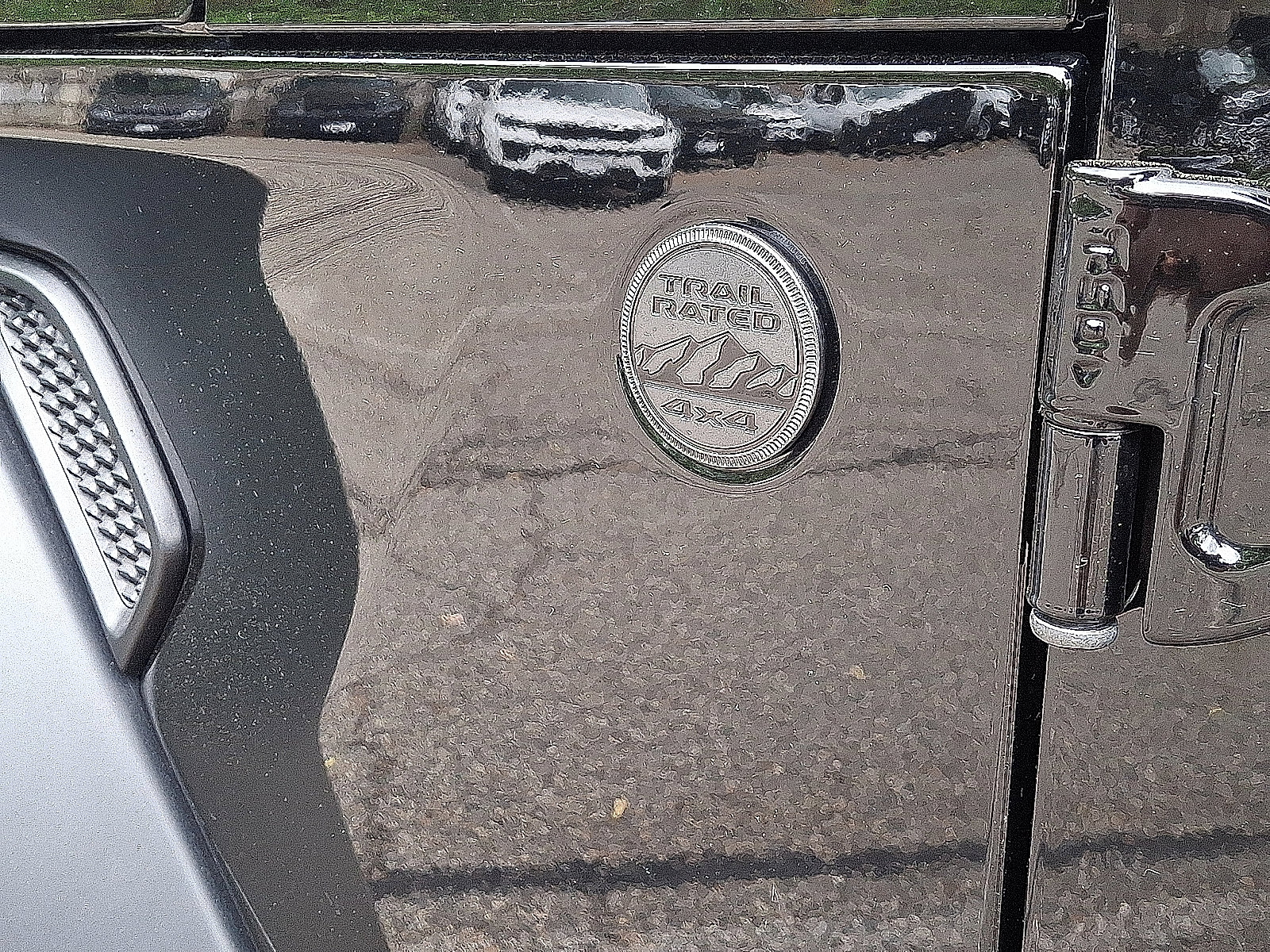 Certified 2023 Jeep Wrangler Unlimited Sport AWD/4WD image 30