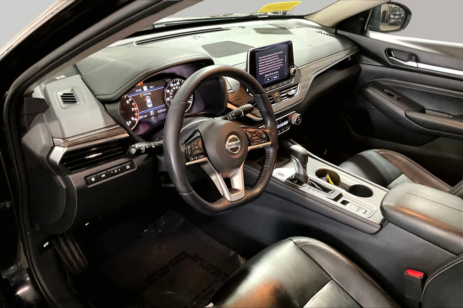 Used 2019 Nissan Altima 2.5 Platinum FWD image 18