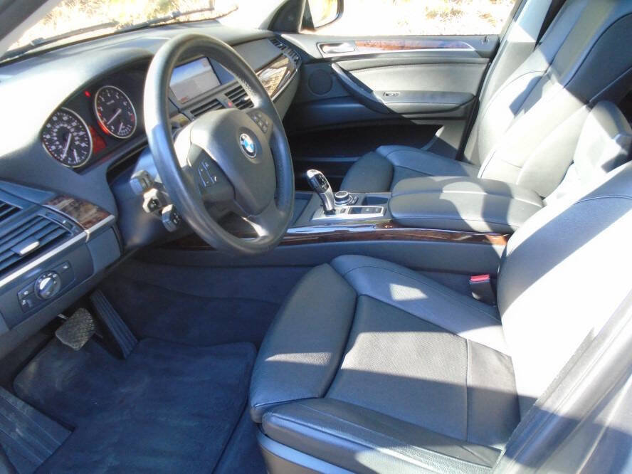 Used 2011 BMW X5 xDrive35i image 10