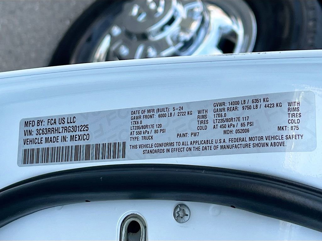 Used 2024 RAM 3500 Big Horn image 29