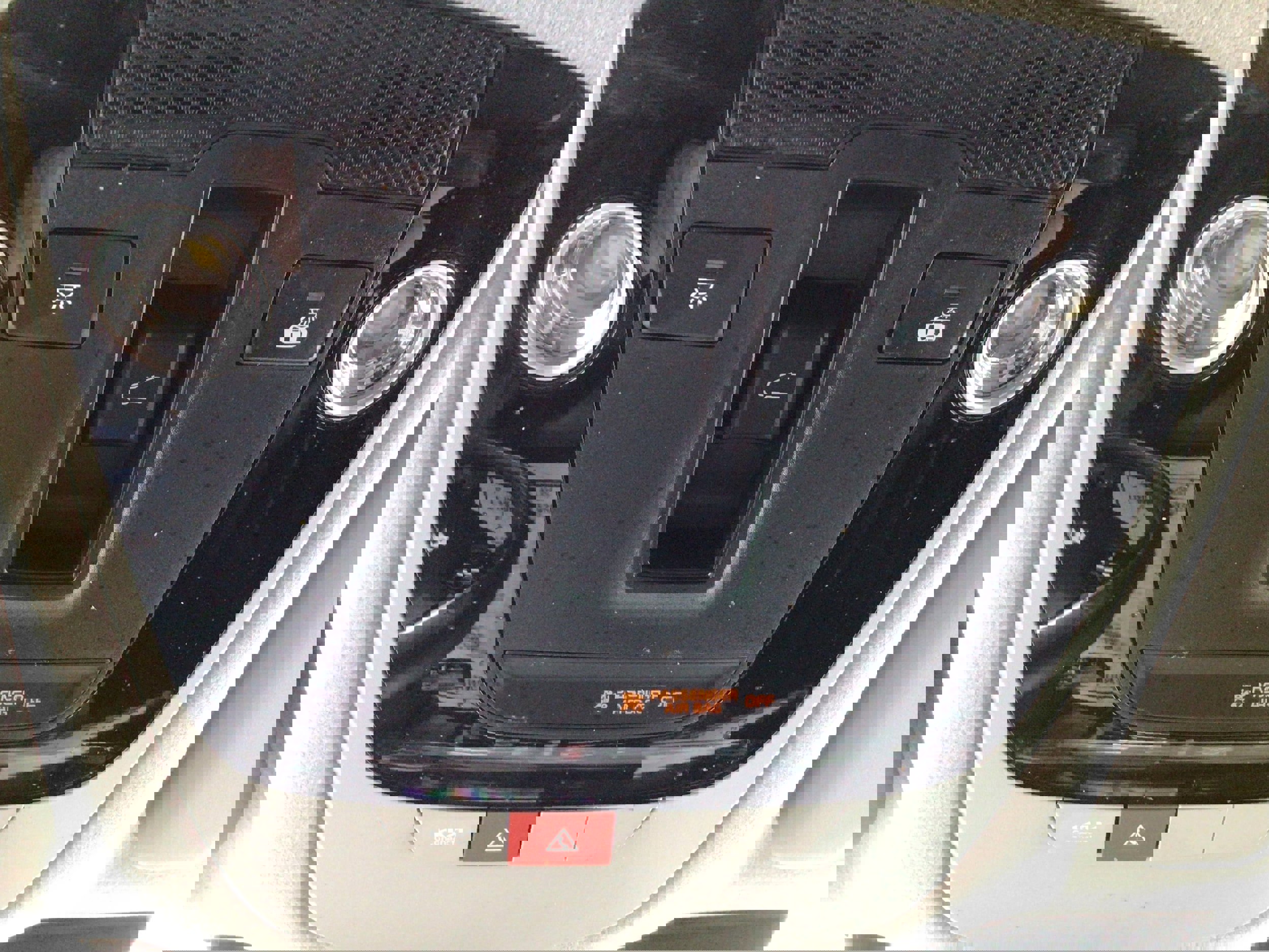 Used 2023 Kia Niro SX Touring image 24