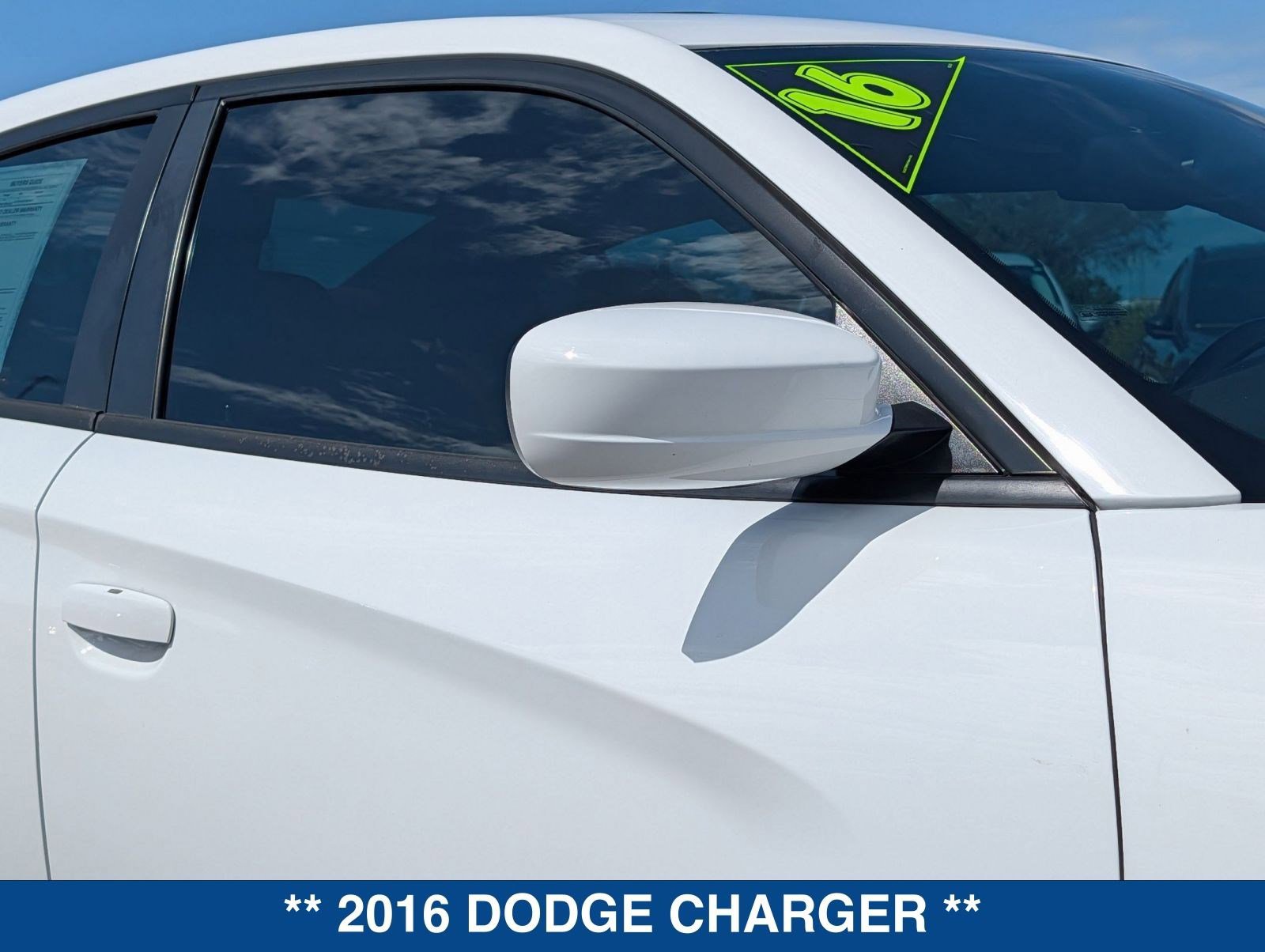 Used 2016 Dodge Charger SRT Hellcat w/ Harman/Kardon Audio Group image 10