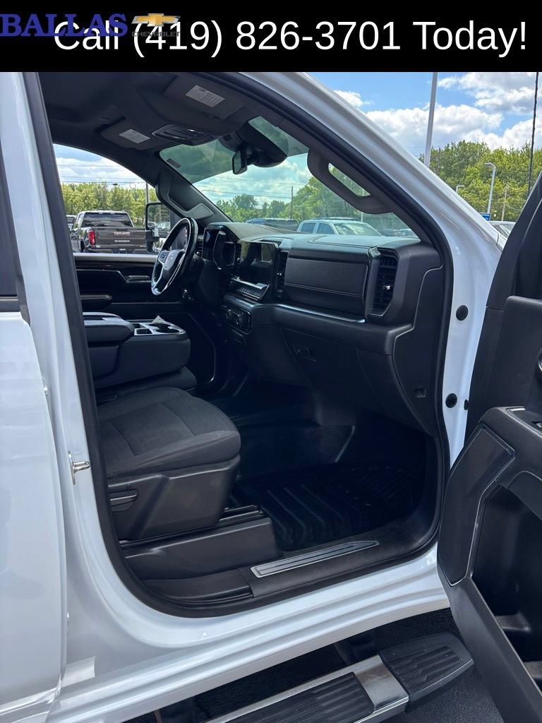 Certified 2024 Chevrolet Silverado 2500 LT w/ Convenience Package AWD/4WD image 12