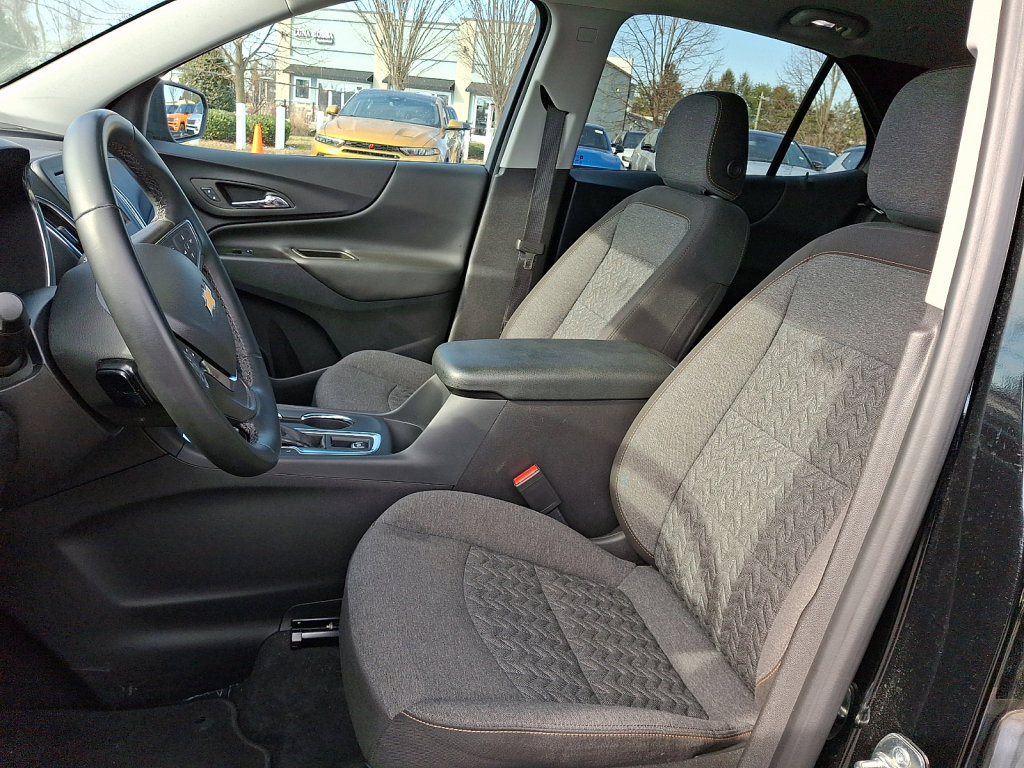 Used 2024 Chevrolet Equinox LT image 24