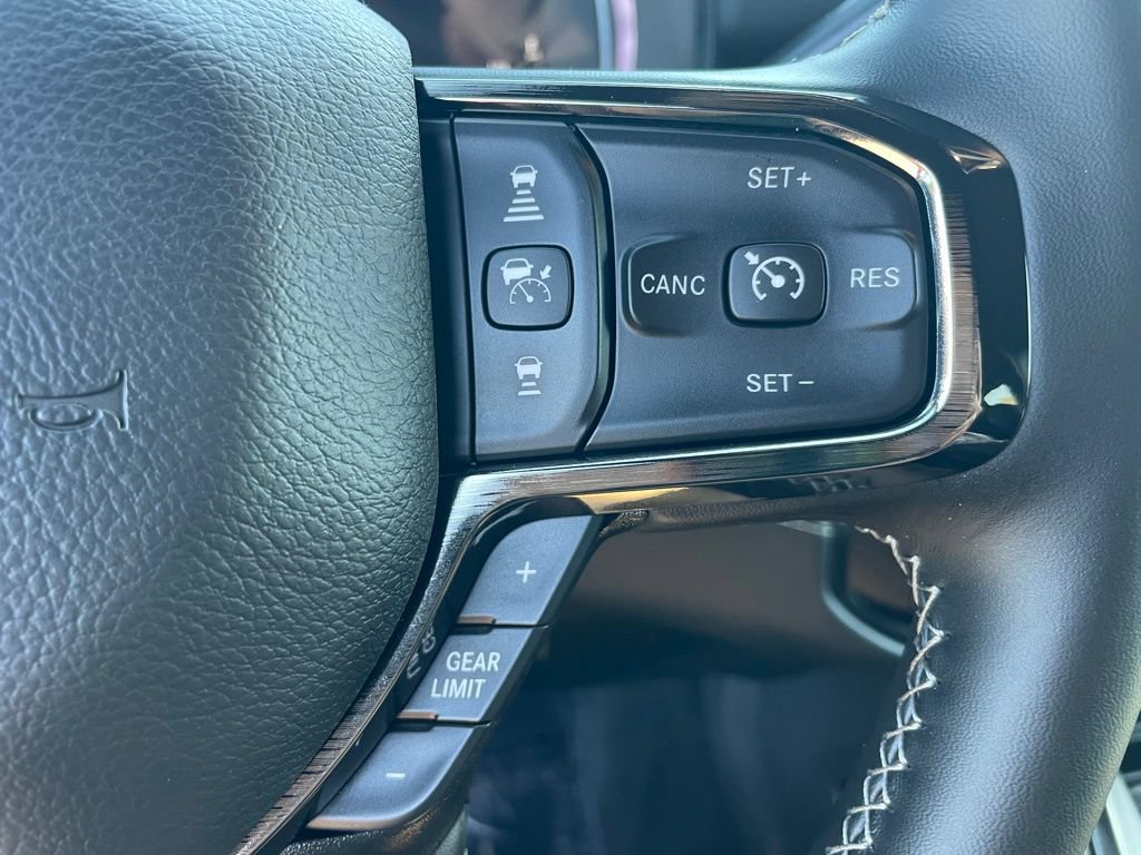 New 2026 RAM 2500 Limited AWD/4WD image 30