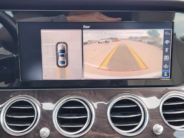 Used 2019 Mercedes-Benz E 300 image 6