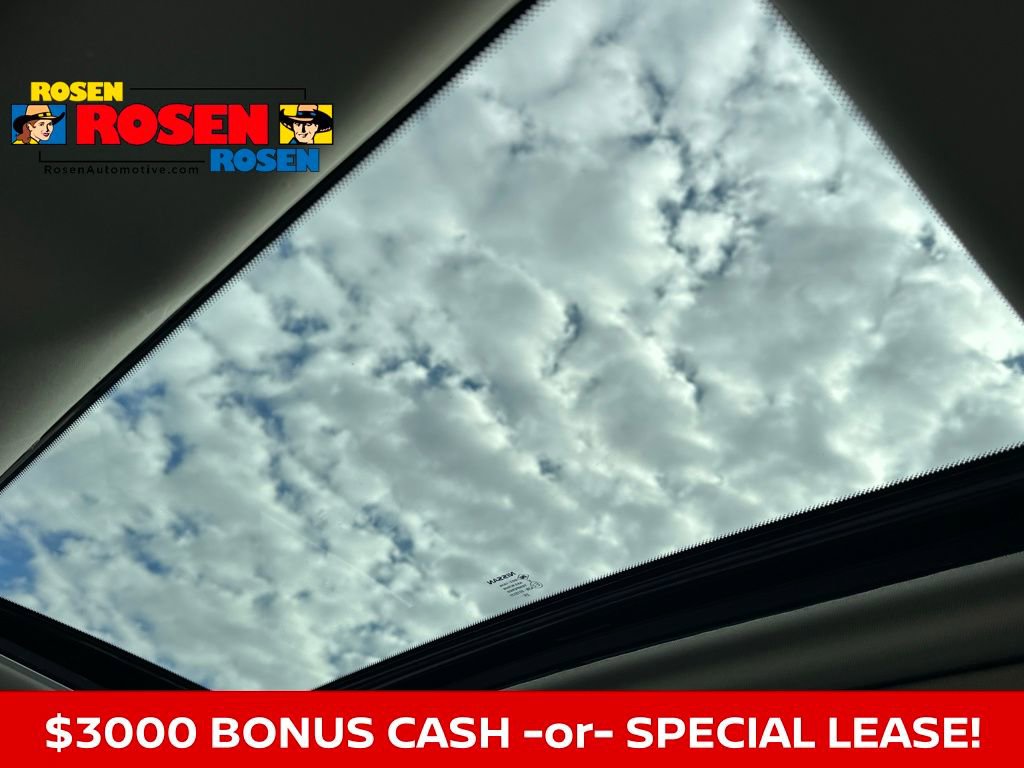 New 2025 Nissan Altima 2.5 SR w/ SR Premium Package image 31