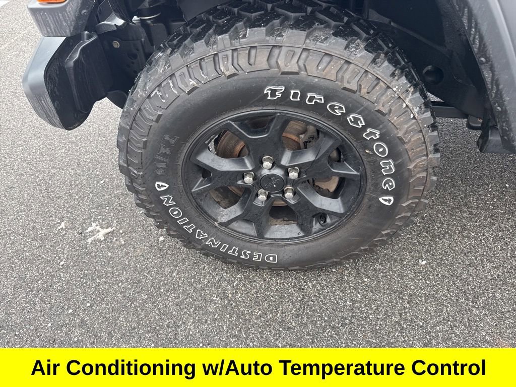 Used 2023 Jeep Wrangler Willys image 10