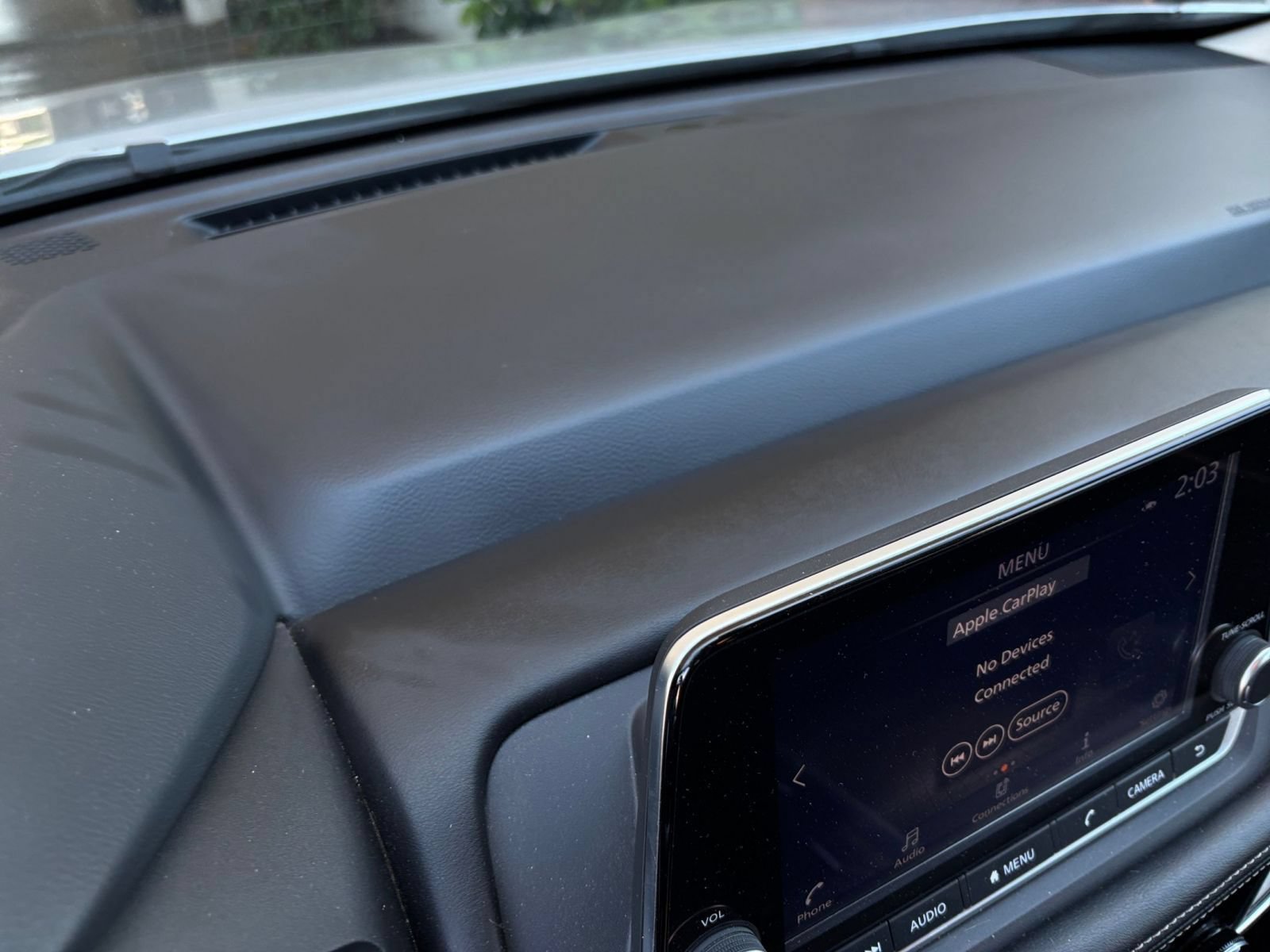 Used 2025 Nissan Rogue SV FWD image 17