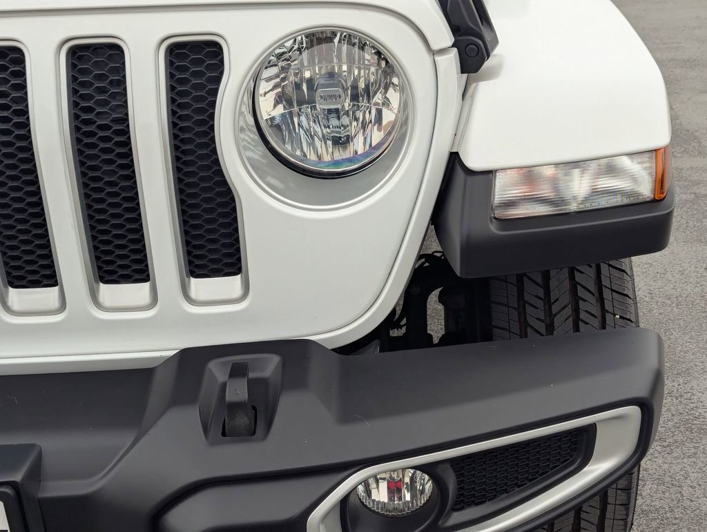Certified 2023 Jeep Wrangler Sahara image 10