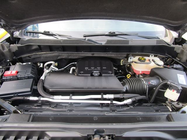 Used 2019 Chevrolet Silverado 1500 LT w/ All-Star Edition image 9