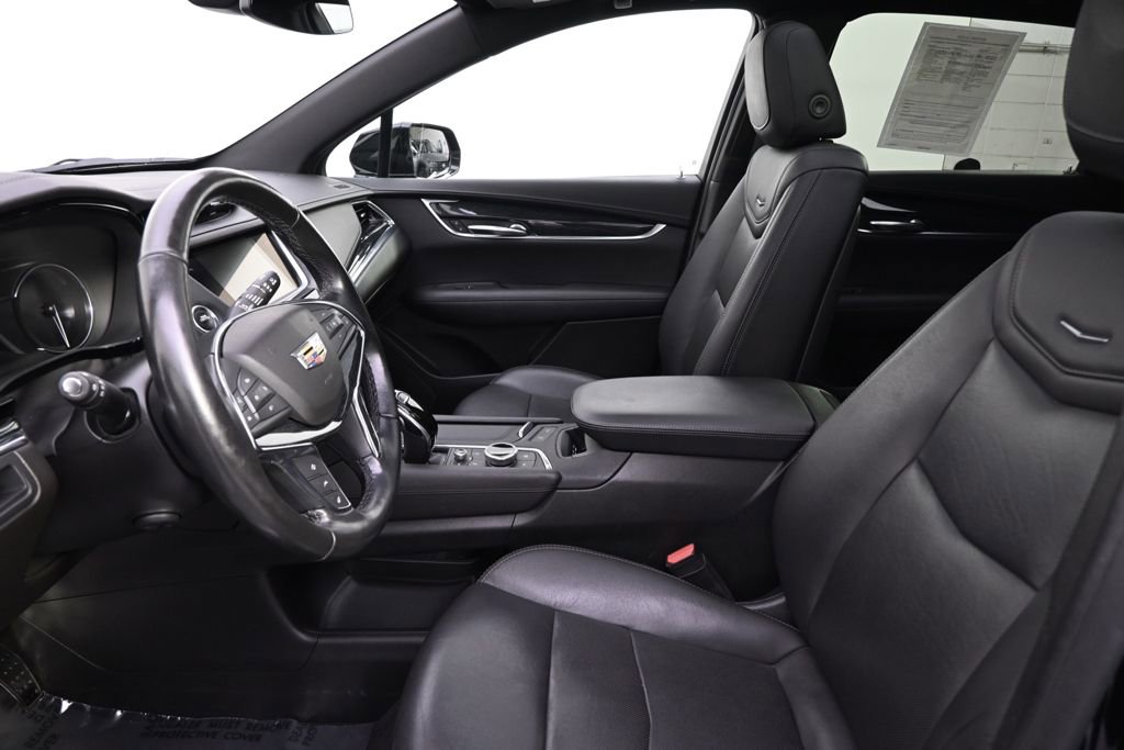 Used 2020 Cadillac XT5 Premium Luxury AWD/4WD image 13