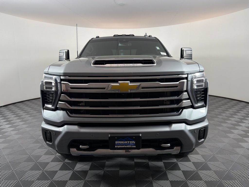 Used 2024 Chevrolet Silverado 3500 High Country AWD/4WD image 8