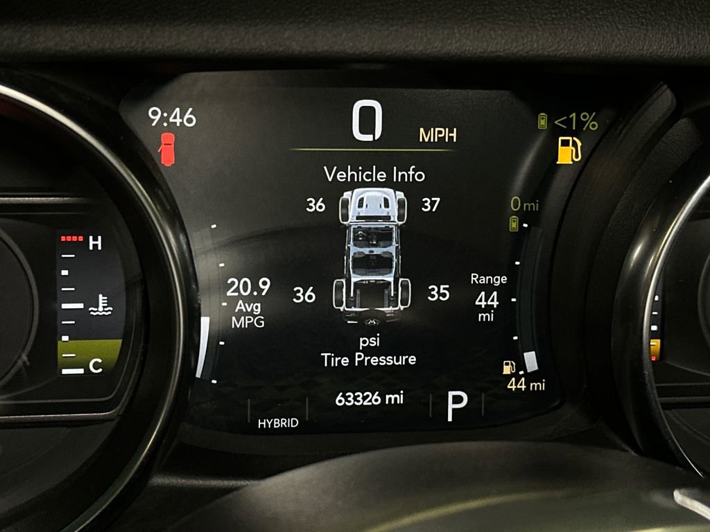 Used 2022 Jeep Wrangler Unlimited Sahara w/ Cold Weather Group AWD/4WD image 24