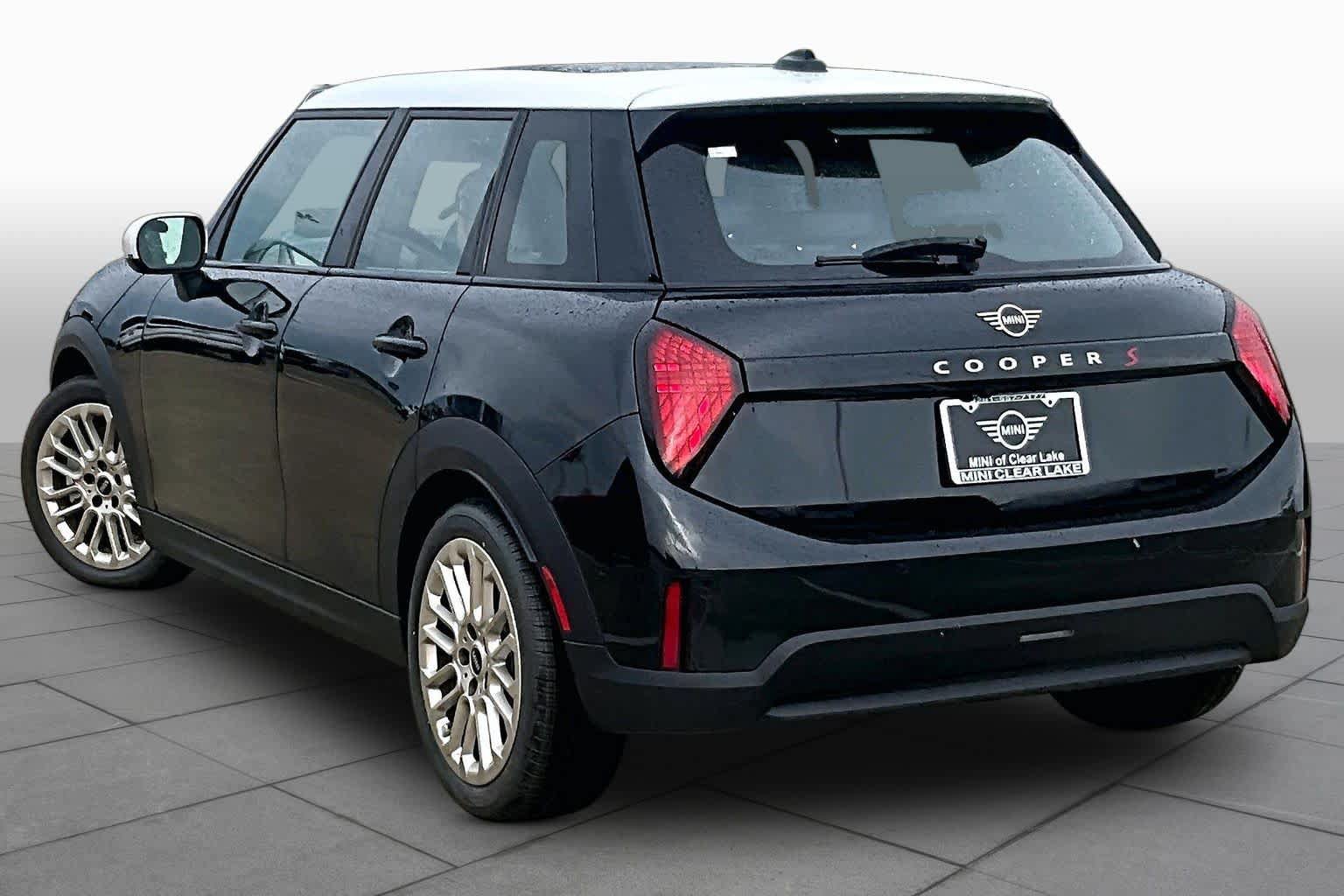 New 2026 MINI Cooper S FWD image 12