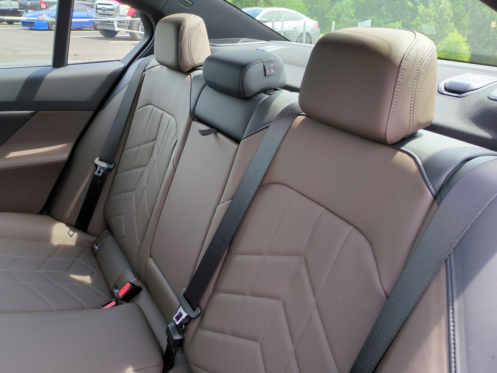 Certified 2026 BMW 530i w/ M Sport Package RWD image 31