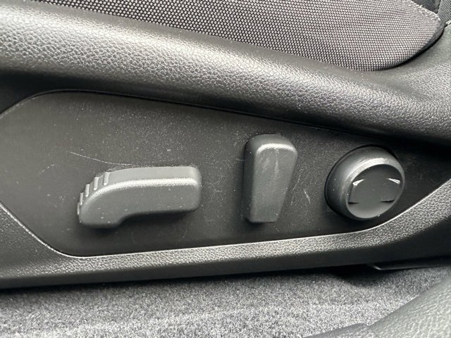 Used 2025 Subaru Crosstrek 2.5i Premium image 21