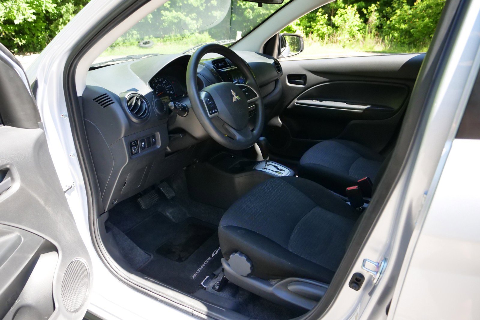 Used 2024 Mitsubishi Mirage G4 ES FWD image 18