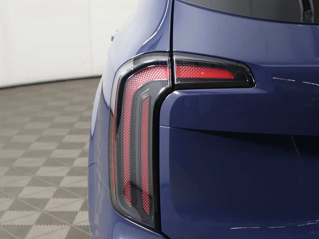 Used 2023 Kia Telluride SX image 19