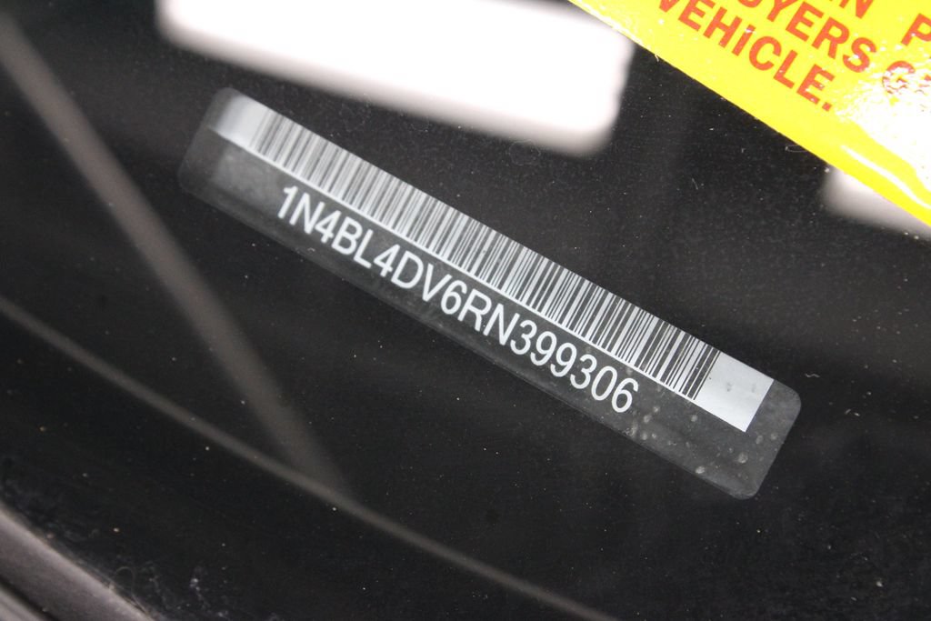 Certified 2024 Nissan Altima 2.5 SV FWD image 32