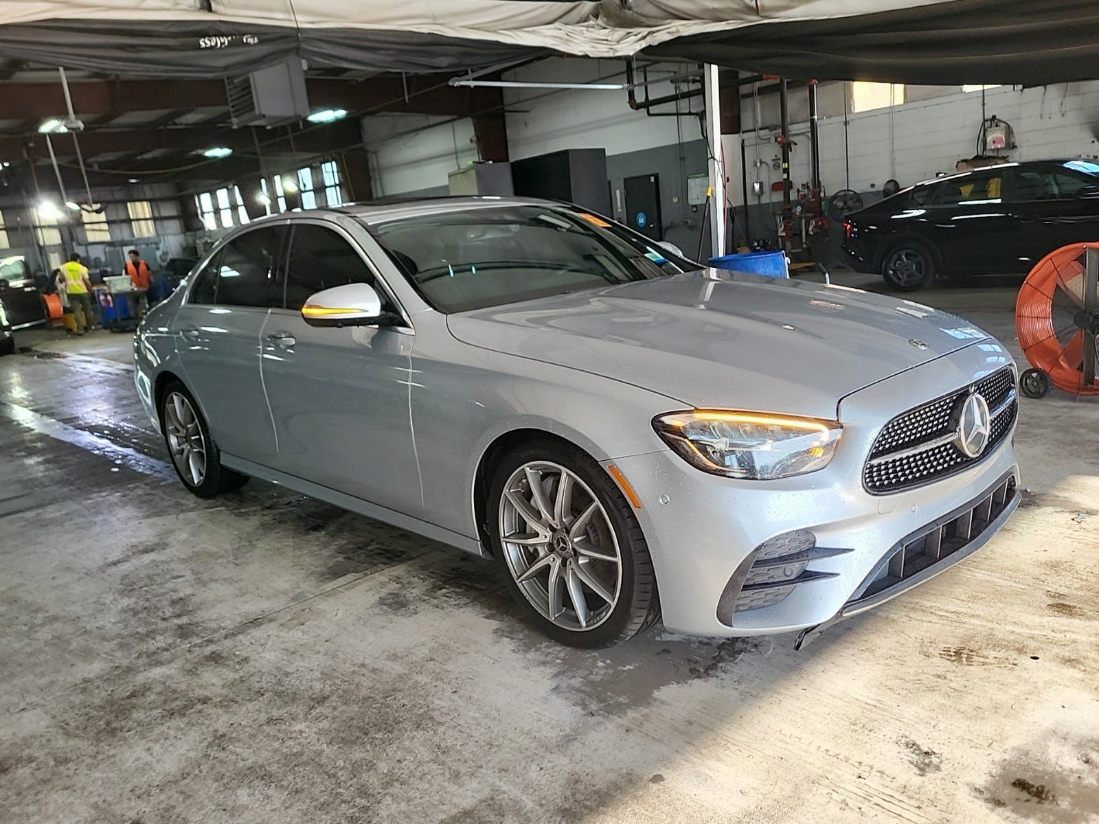 Used 2021 Mercedes-Benz E 350 Sedan image 4