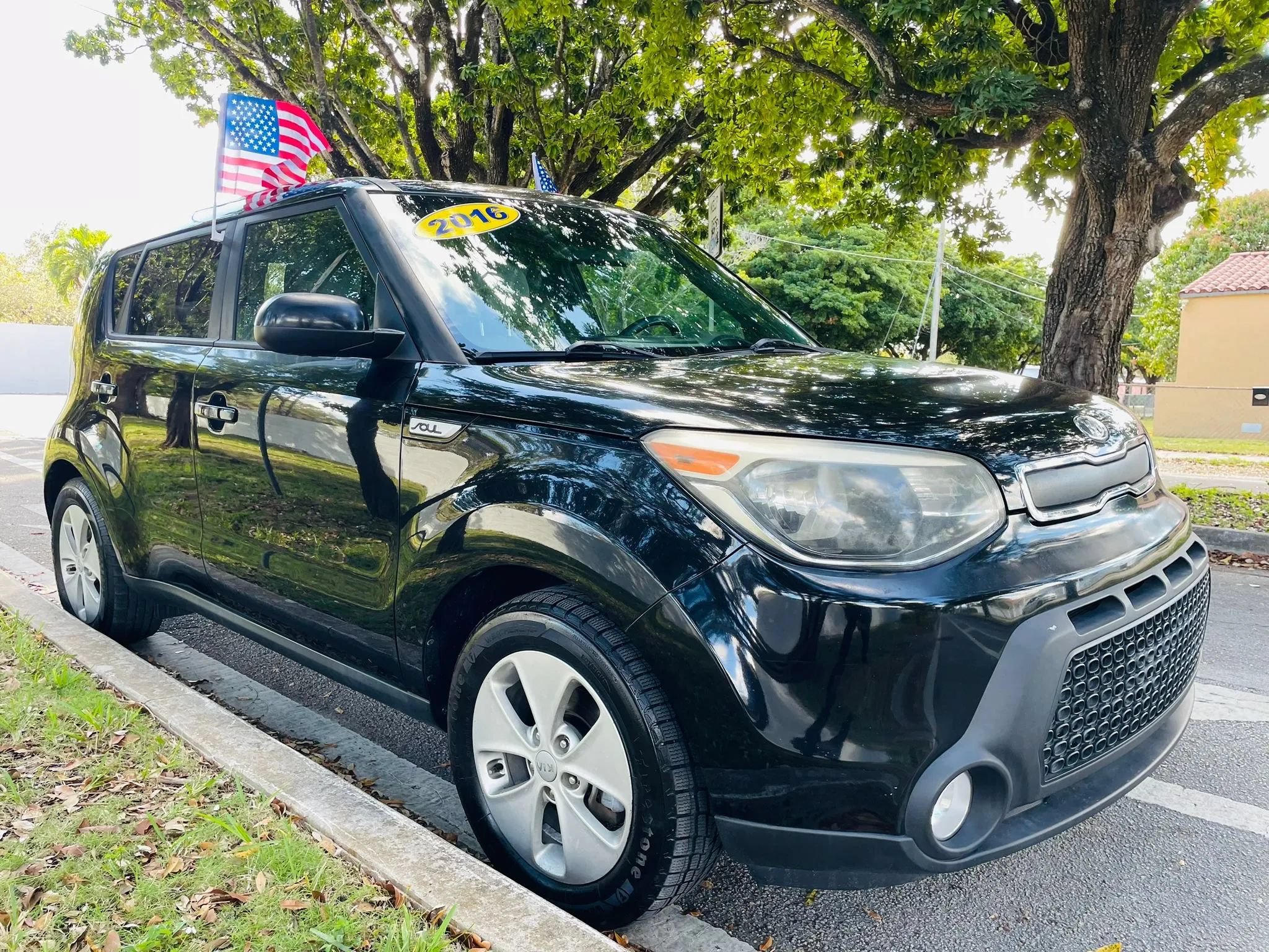 Used 2015 Kia Soul FWD image 9