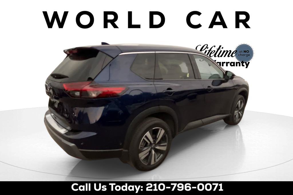 Used 2024 Nissan Rogue SL w/ SL Premium Package image 4