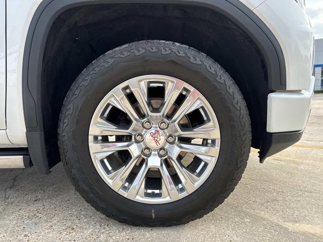 Used 2024 GMC Sierra 1500 Denali w/ Technology Package AWD/4WD image 7
