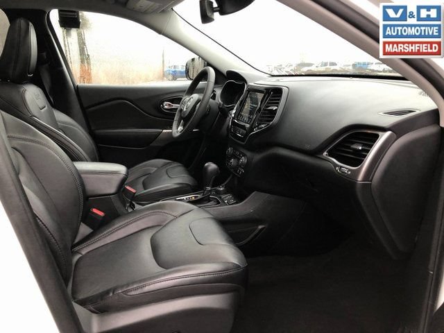 Used 2022 Jeep Cherokee Limited AWD/4WD image 16