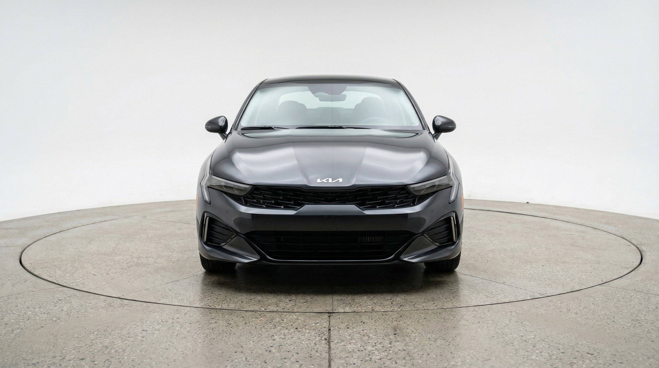 Used 2025 Kia K5 LXS image 2