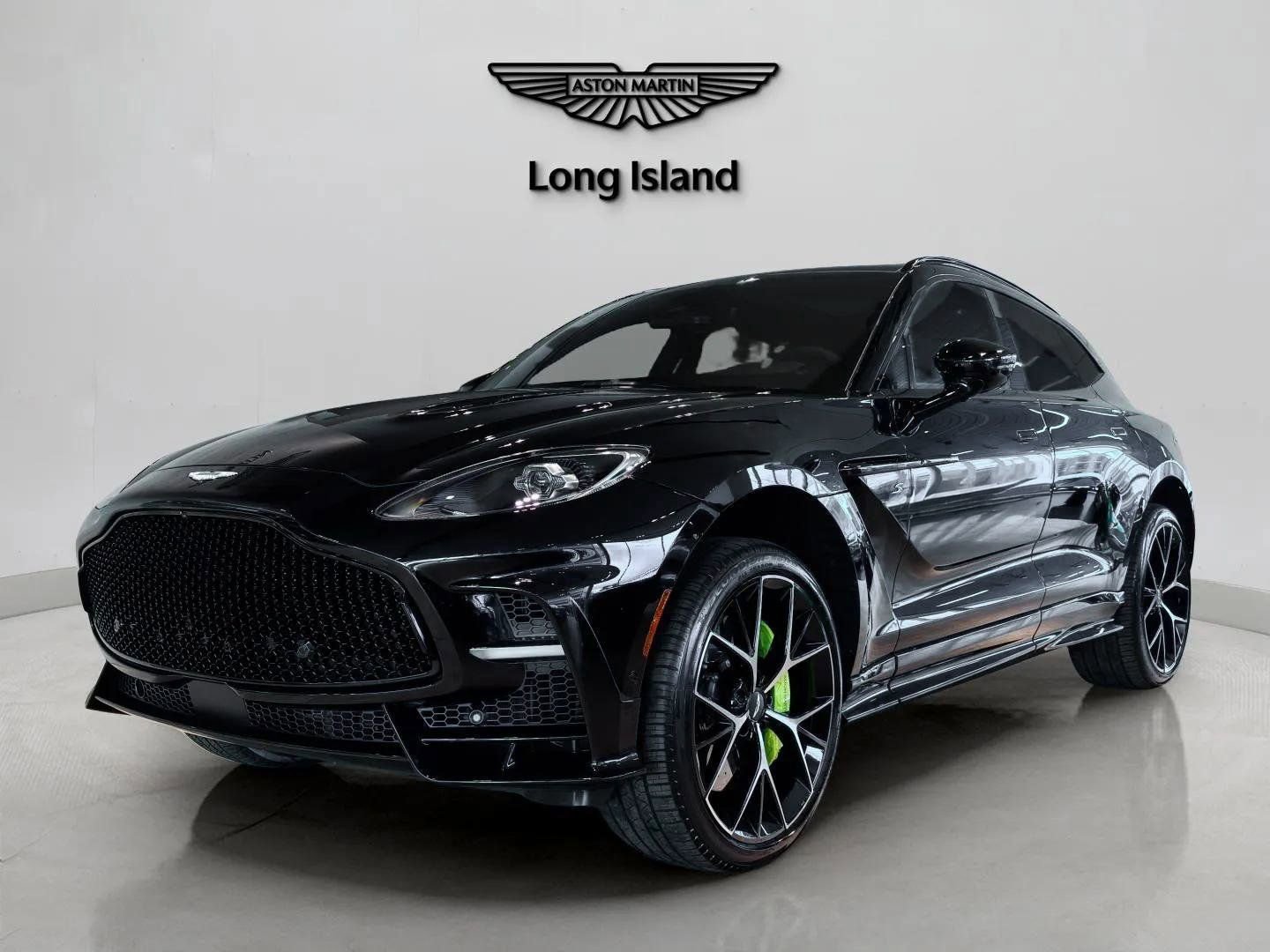 New 2026 Aston Martin DBX S image 1