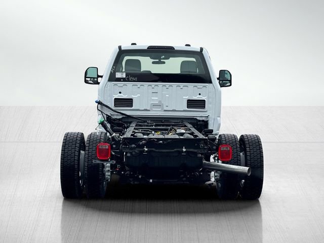New 2025 Ford F550 4x4 Regular Cab Super Duty image 4
