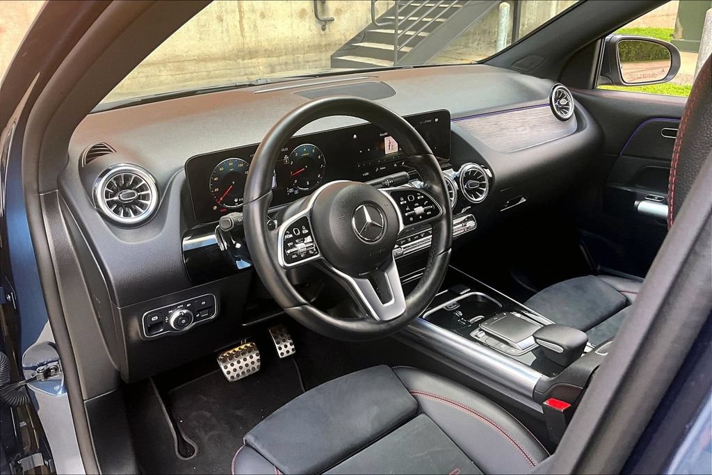 Used 2023 Mercedes-Benz GLA 250 4MATIC image 17