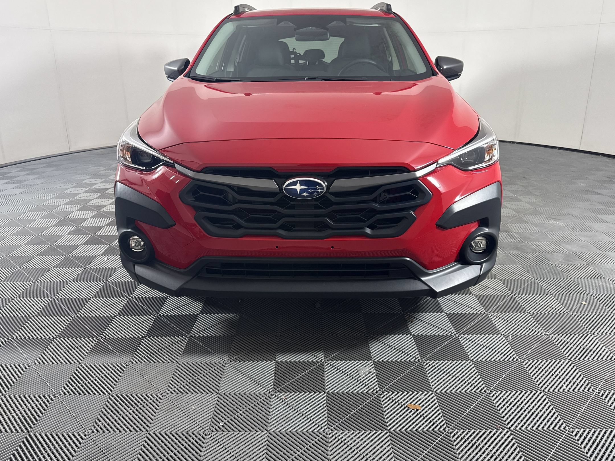 Used 2024 Subaru Crosstrek 2.0i Premium AWD/4WD image 6