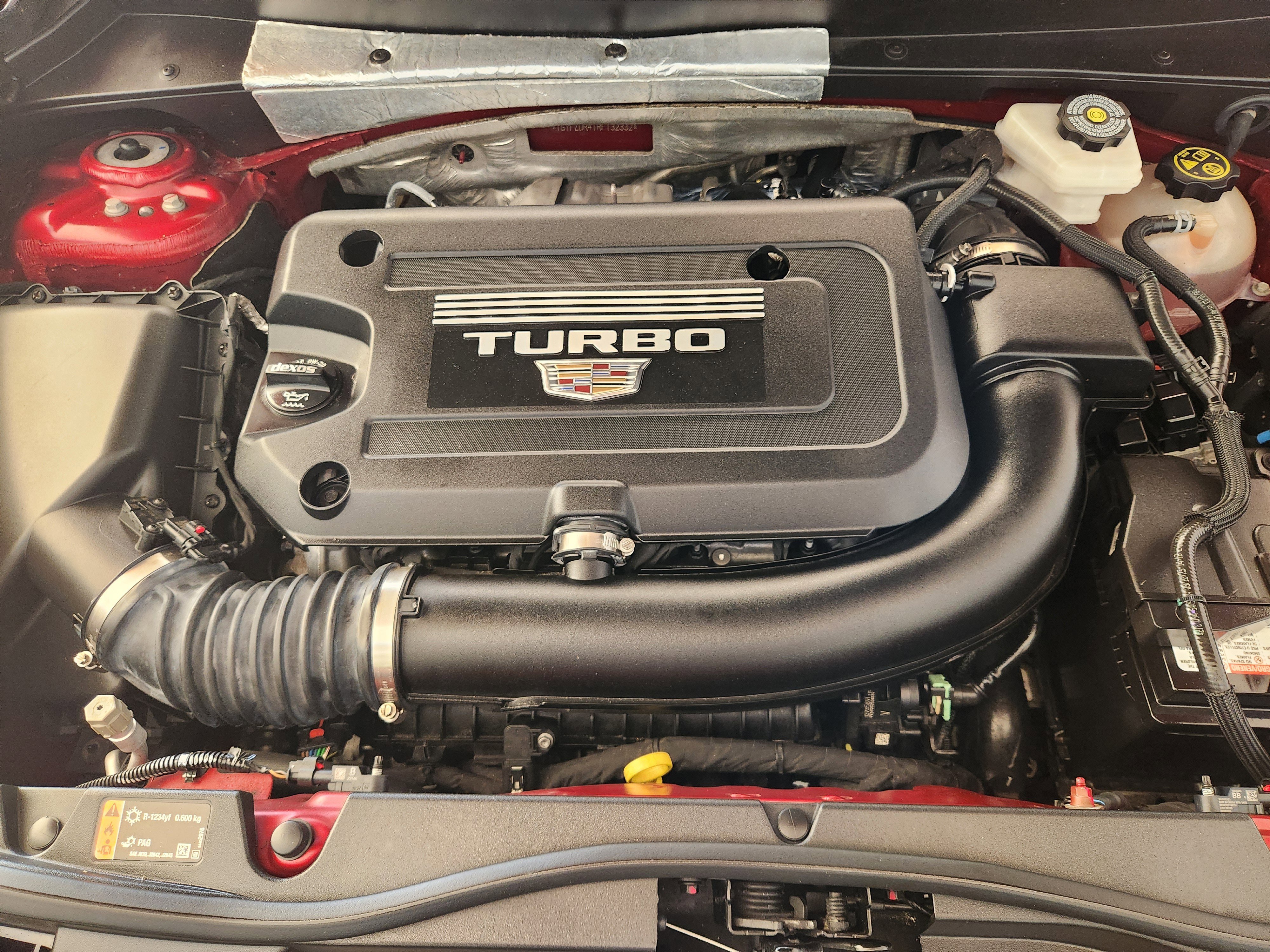 Certified 2024 Cadillac XT4 Premium Luxury AWD/4WD image 34