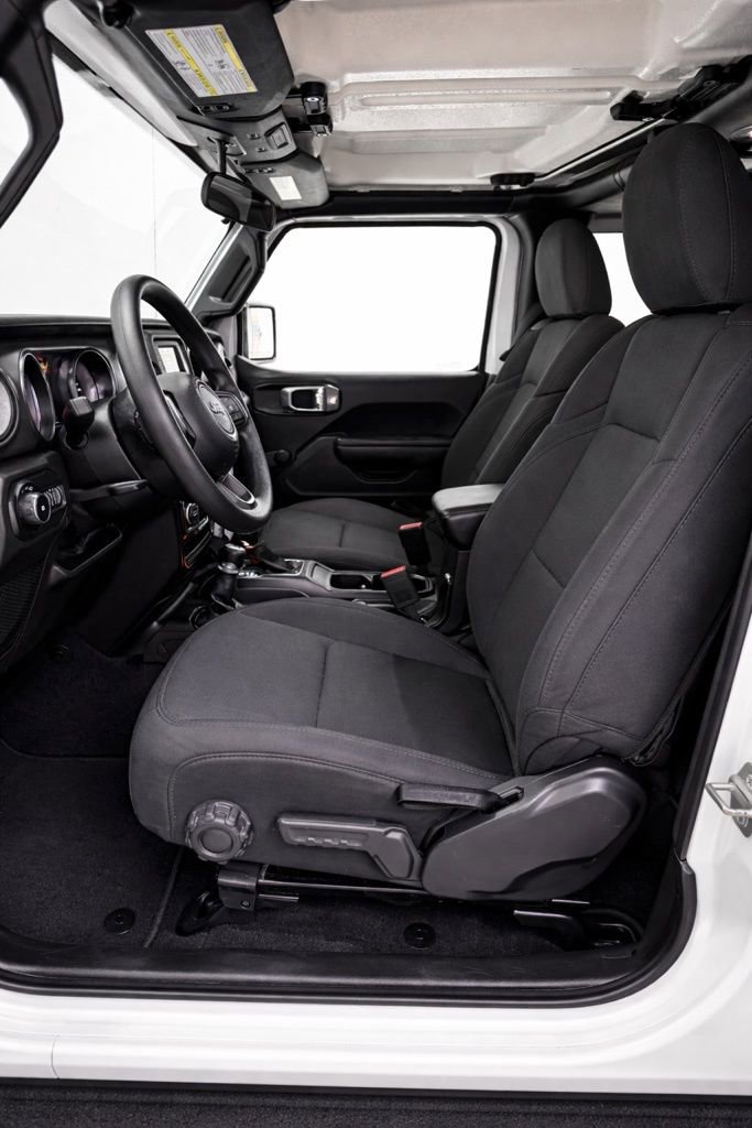 Used 2021 Jeep Wrangler Sport AWD/4WD image 9