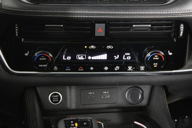 Certified 2021 Nissan Rogue Platinum AWD/4WD image 23