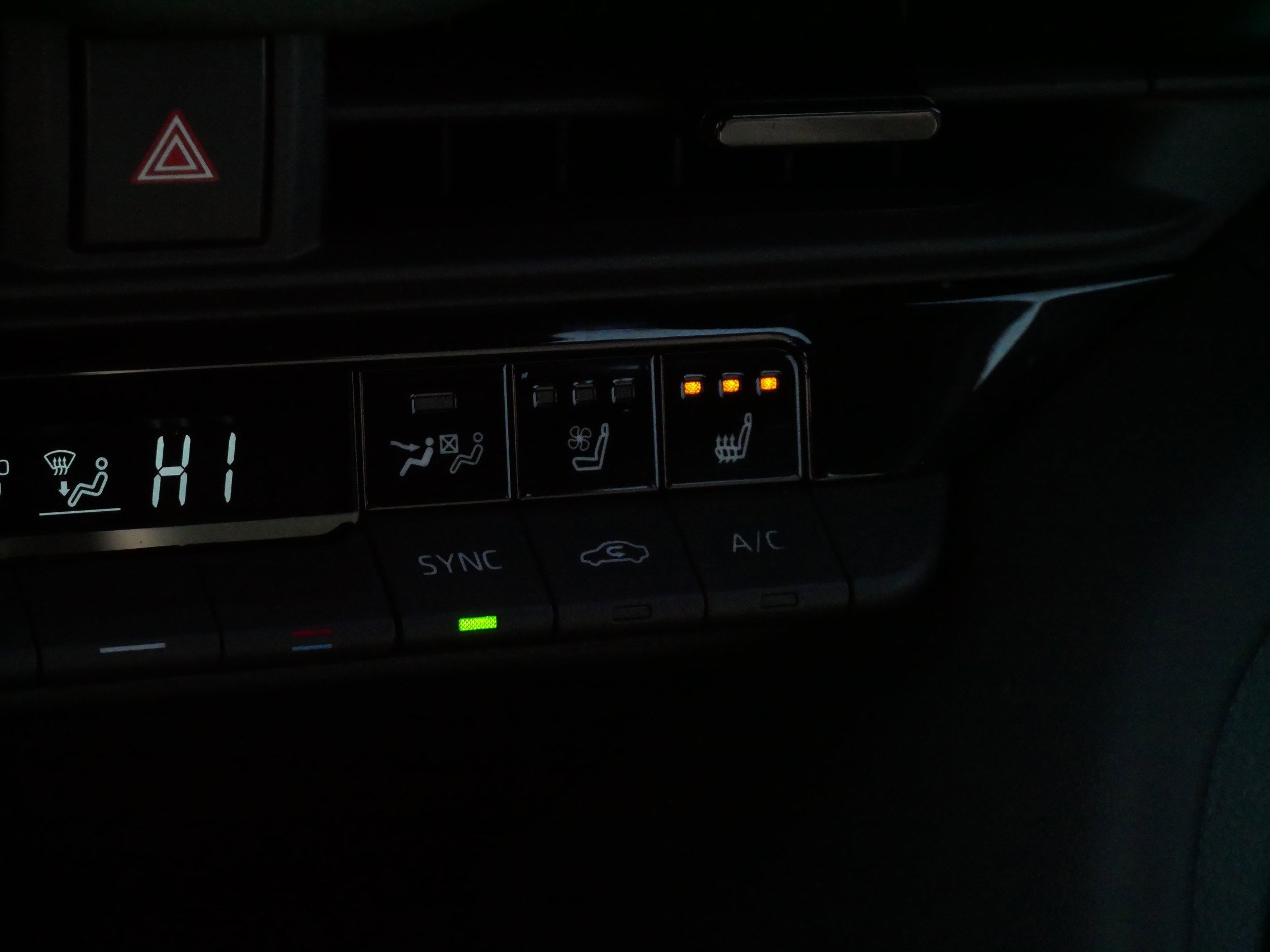 Certified 2024 Toyota Crown Limited w/ Advanced Technology Package image 27