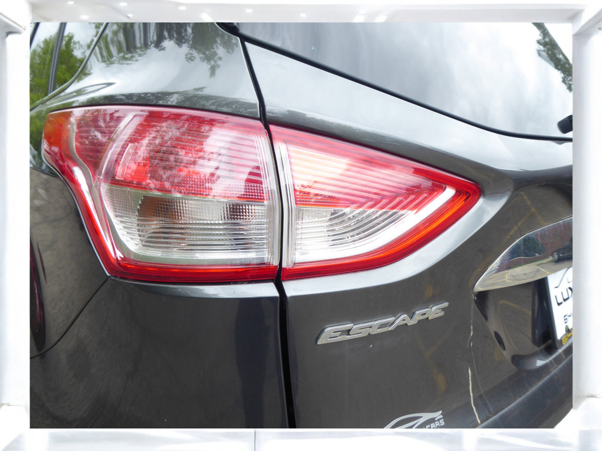 Used 2015 Ford Escape Titanium image 23