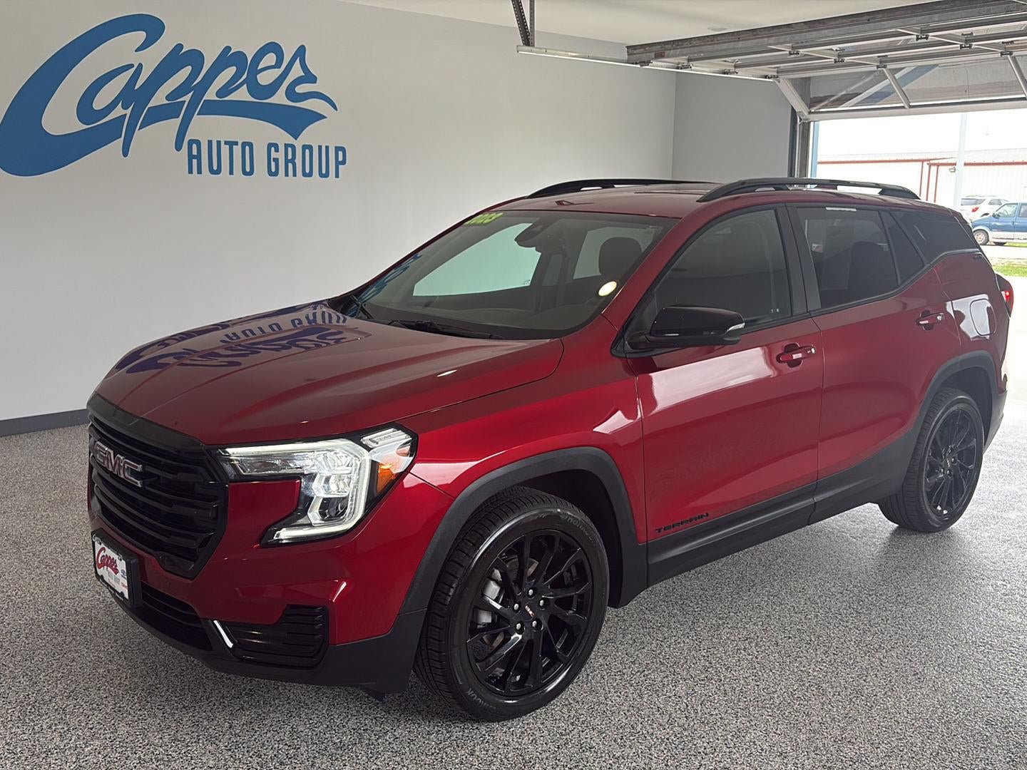 Used 2023 GMC Terrain SLE w/ Driver Convenience Package