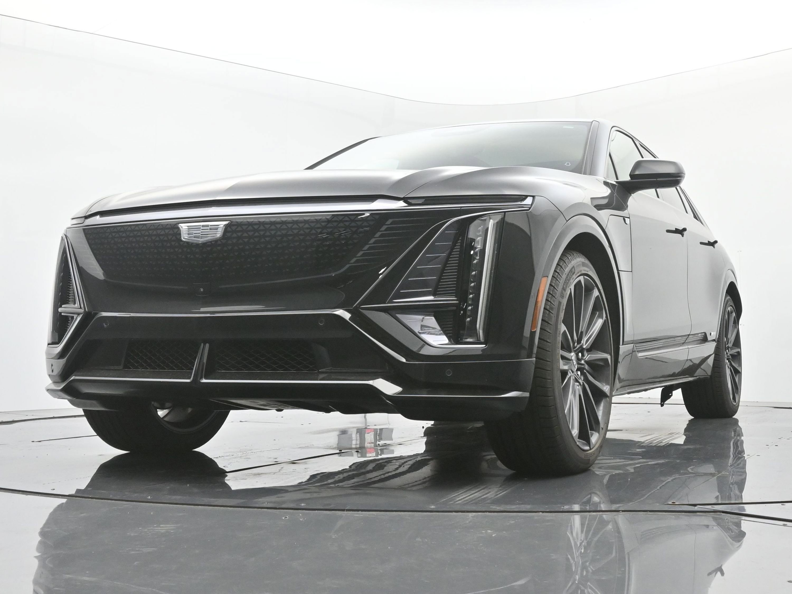 New 2026 Cadillac Lyriq V w/ LPO, Floor Liner Package image 15