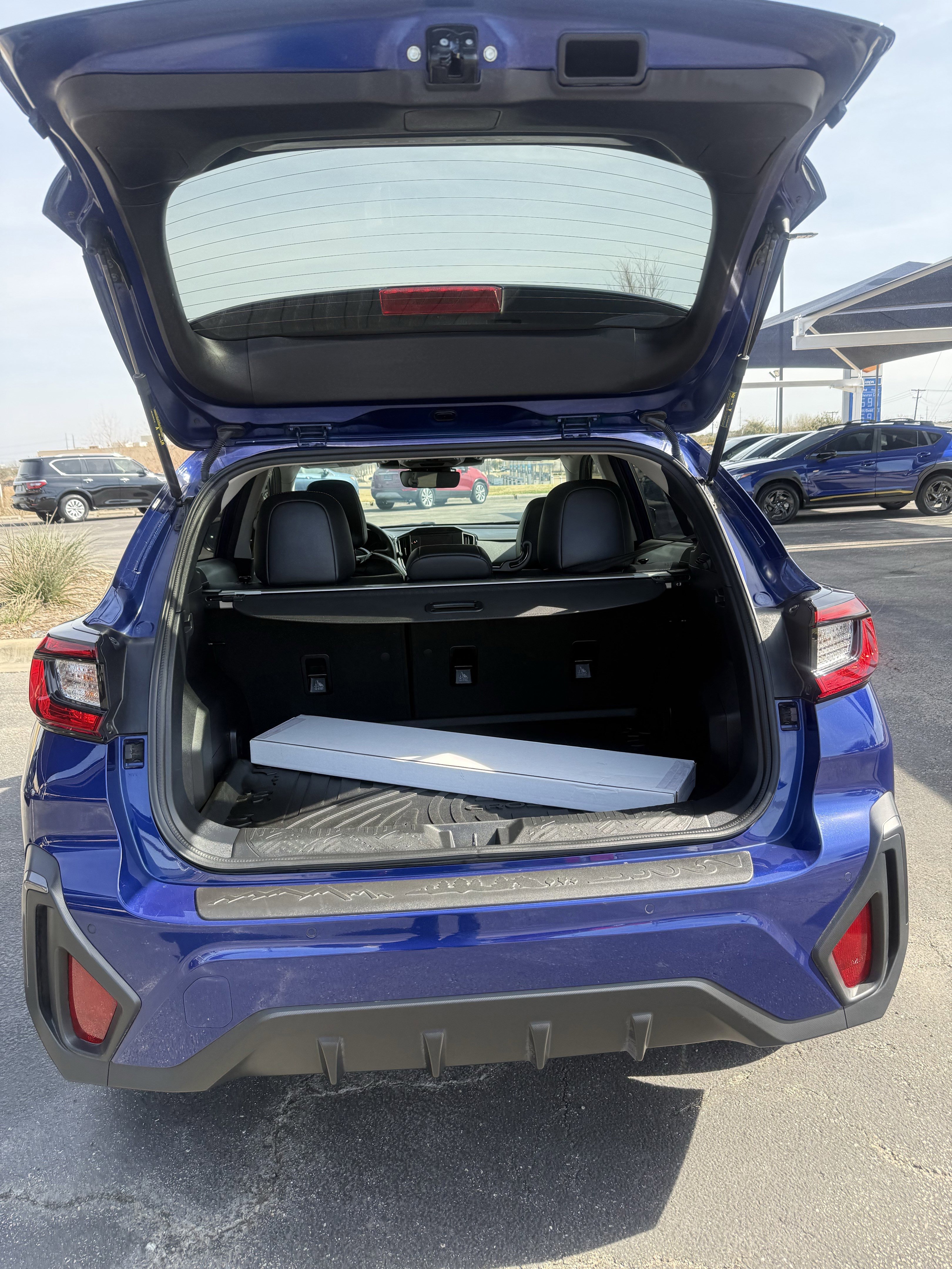 Used 2025 Subaru Crosstrek 2.5i Limited w/ Crosstrek Mirror Package image 9