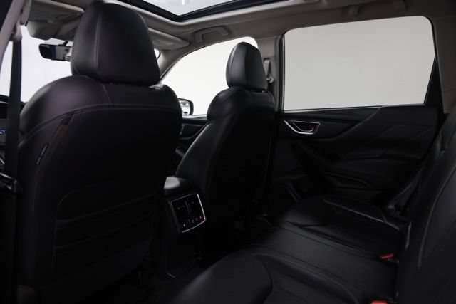 Used 2020 Subaru Forester Touring AWD/4WD image 35