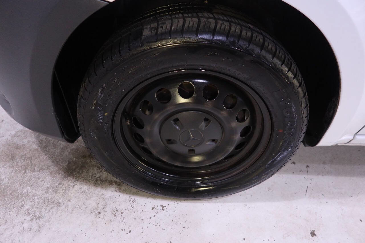 Used 2021 Mercedes-Benz Metris image 10